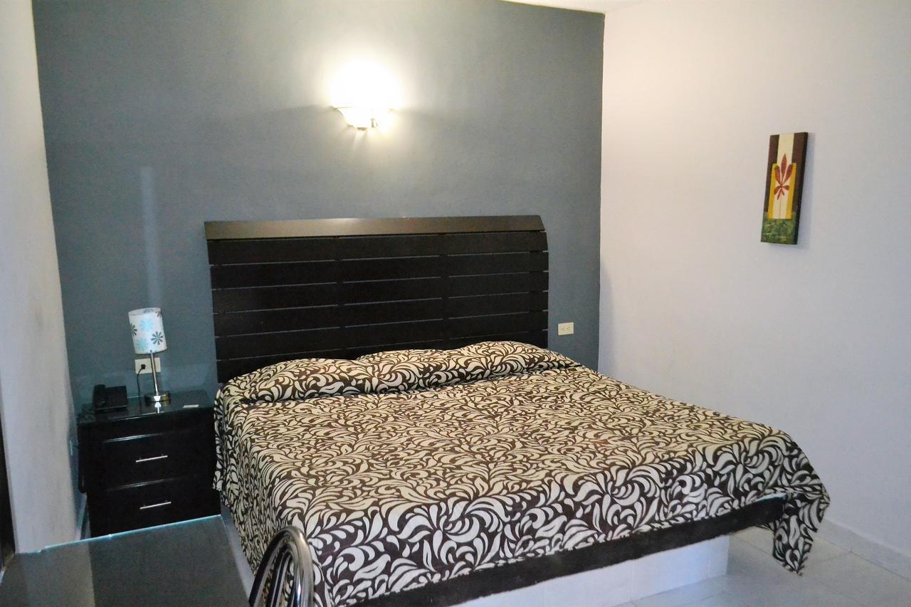 Hotel Laguna Inn Torreón Kültér fotó